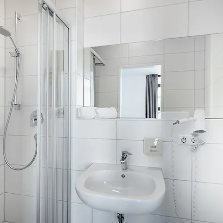 מלון Garni Am Olgaeck